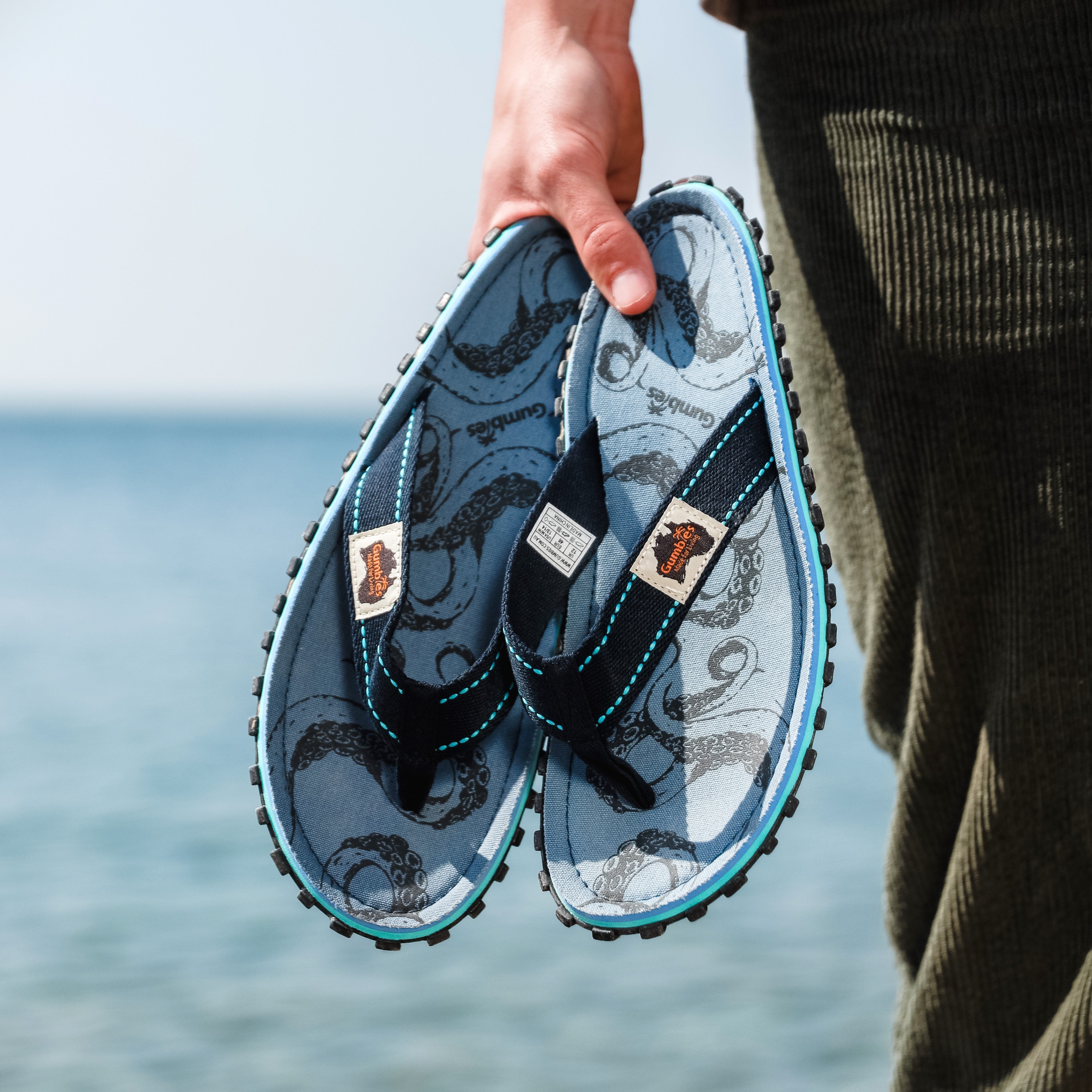 Islander Thongs - Men's - Abyss